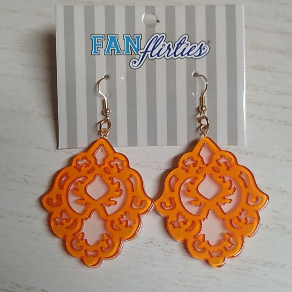 😻 3 For $15 Orange & White Big Lucite Dangles
